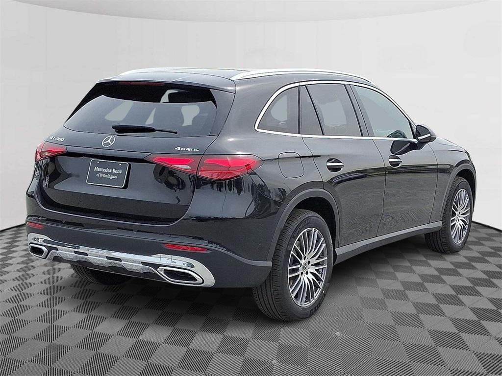 new 2025 Mercedes-Benz GLC 300 car, priced at $55,735