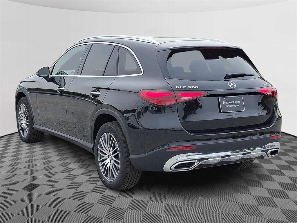 new 2025 Mercedes-Benz GLC 300 car, priced at $55,735