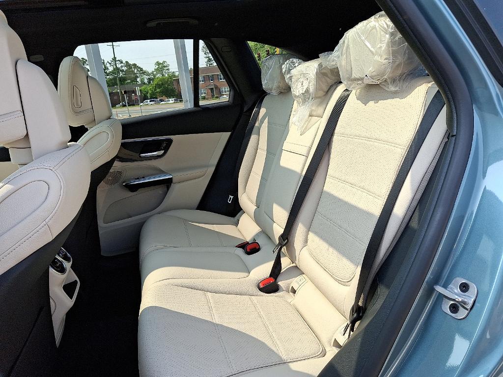 new 2025 Mercedes-Benz GLC 300 car, priced at $56,210