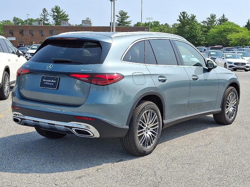 new 2025 Mercedes-Benz GLC 300 car, priced at $56,210