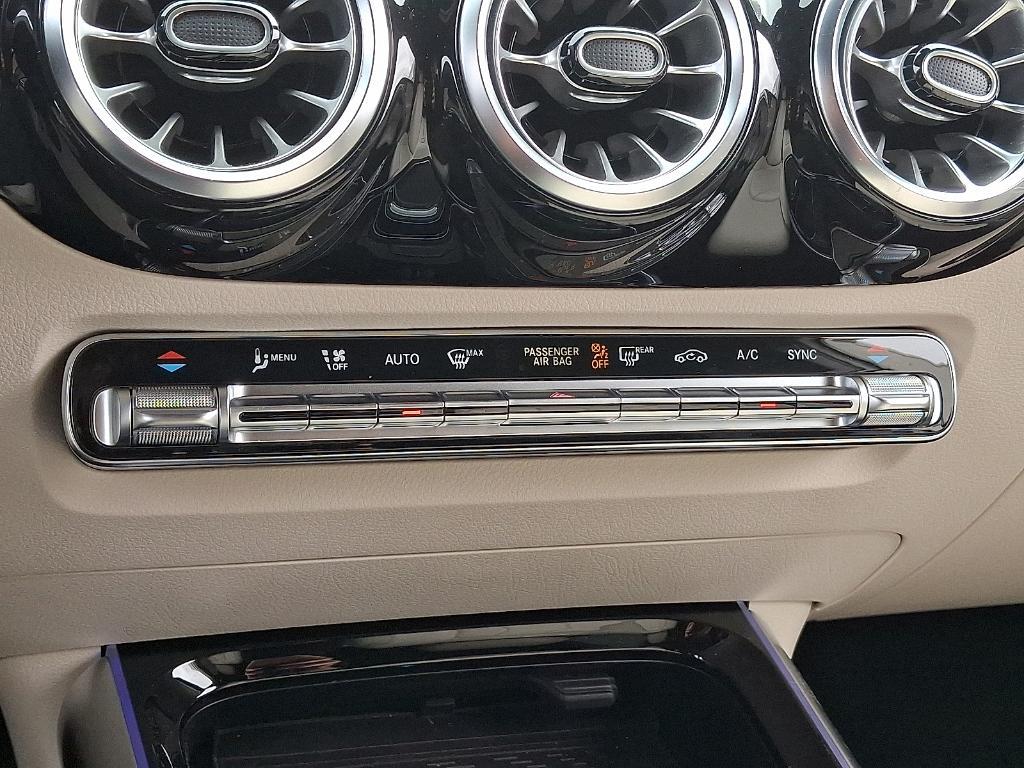 used 2025 Mercedes-Benz GLA 250 car