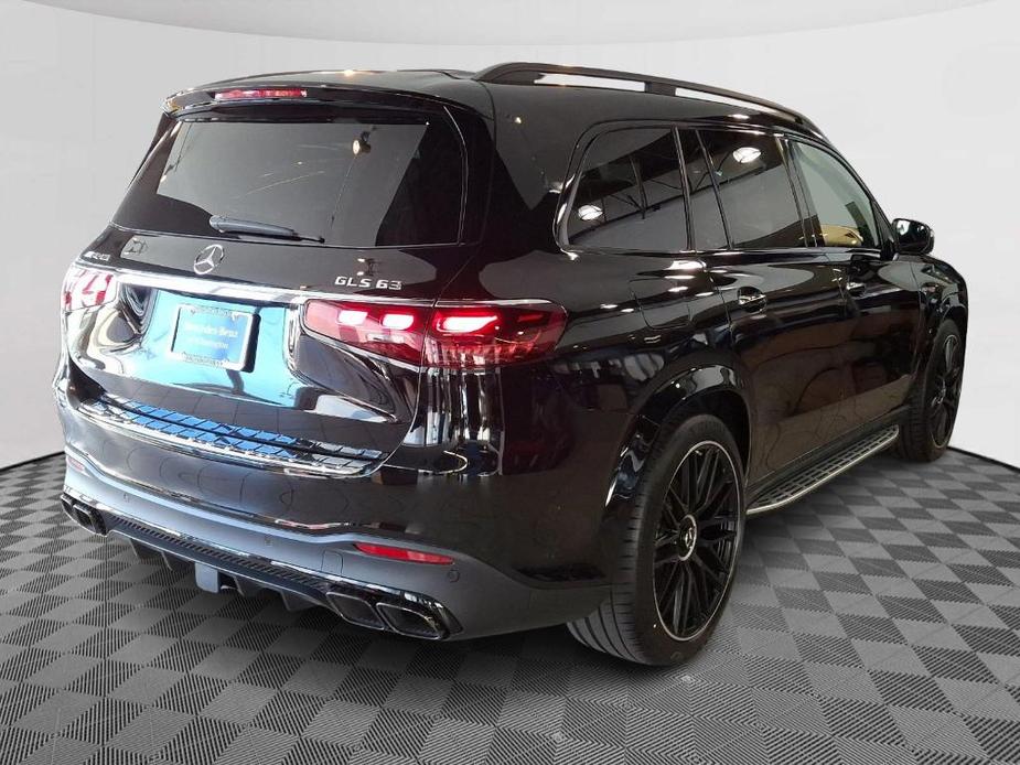 new 2025 Mercedes-Benz AMG GLS 63 car, priced at $173,335