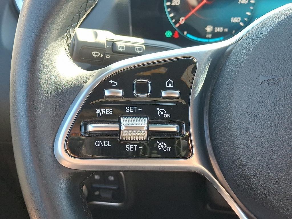 used 2022 Mercedes-Benz GLA 250 car, priced at $31,900