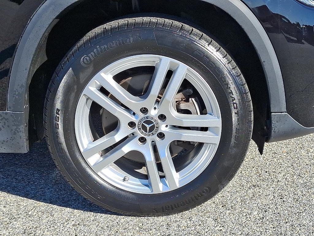 used 2022 Mercedes-Benz GLA 250 car, priced at $31,900
