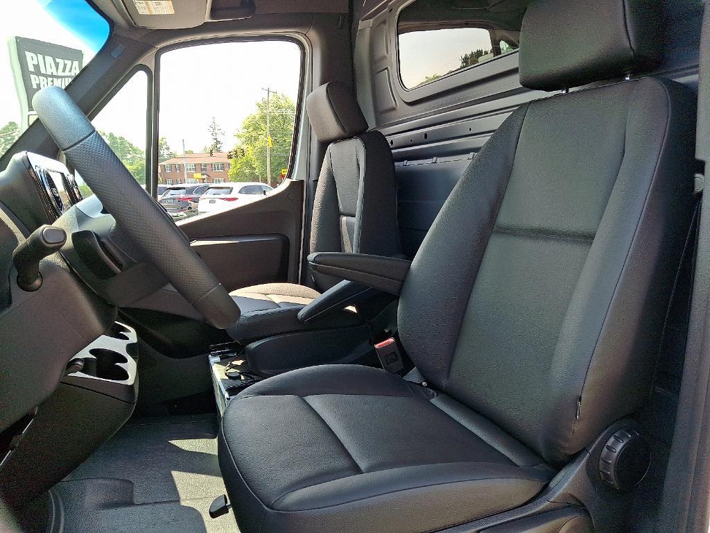 new 2025 Mercedes-Benz Sprinter 2500 car, priced at $65,241