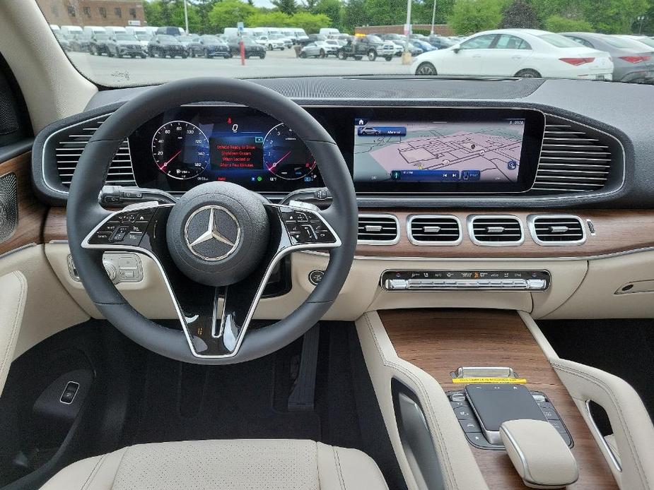 new 2024 Mercedes-Benz GLE 450 car, priced at $77,185