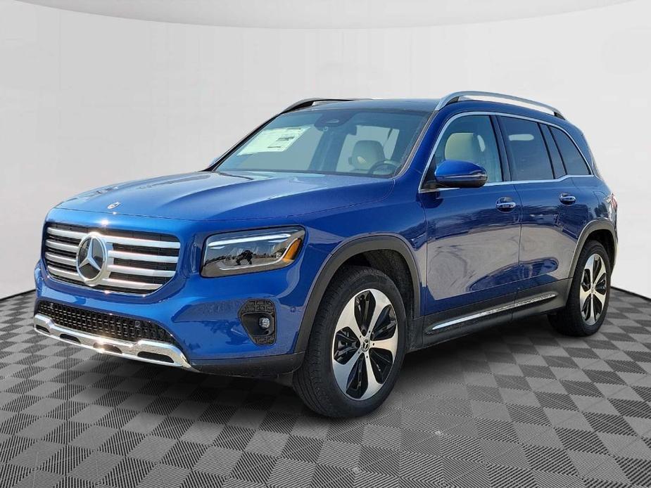 new 2024 Mercedes-Benz GLB 250 car, priced at $52,130