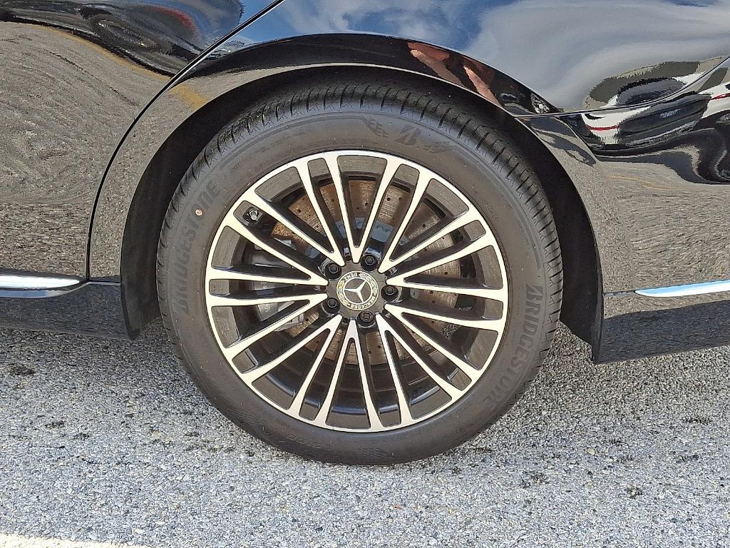 new 2025 Mercedes-Benz S-Class car