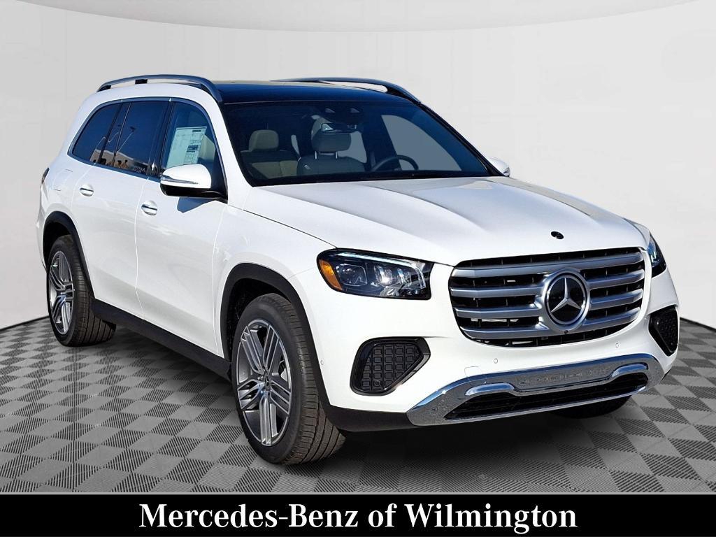 new 2025 Mercedes-Benz GLS 450 car, priced at $91,775