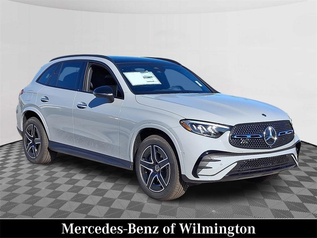 new 2026 Mercedes-Benz GLC 300 car, priced at $62,645
