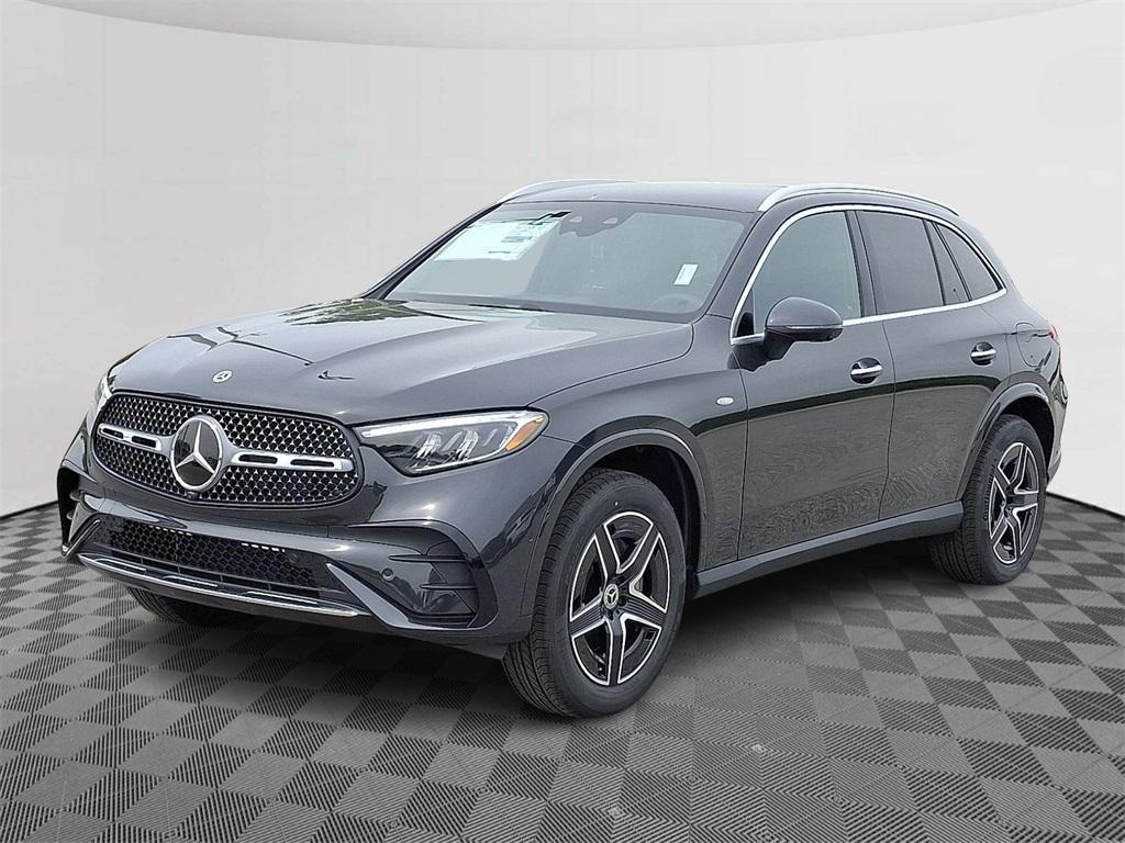 new 2025 Mercedes-Benz GLC 350e car, priced at $69,100