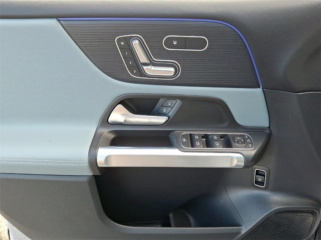 new 2026 Mercedes-Benz GLB 250 car, priced at $52,210