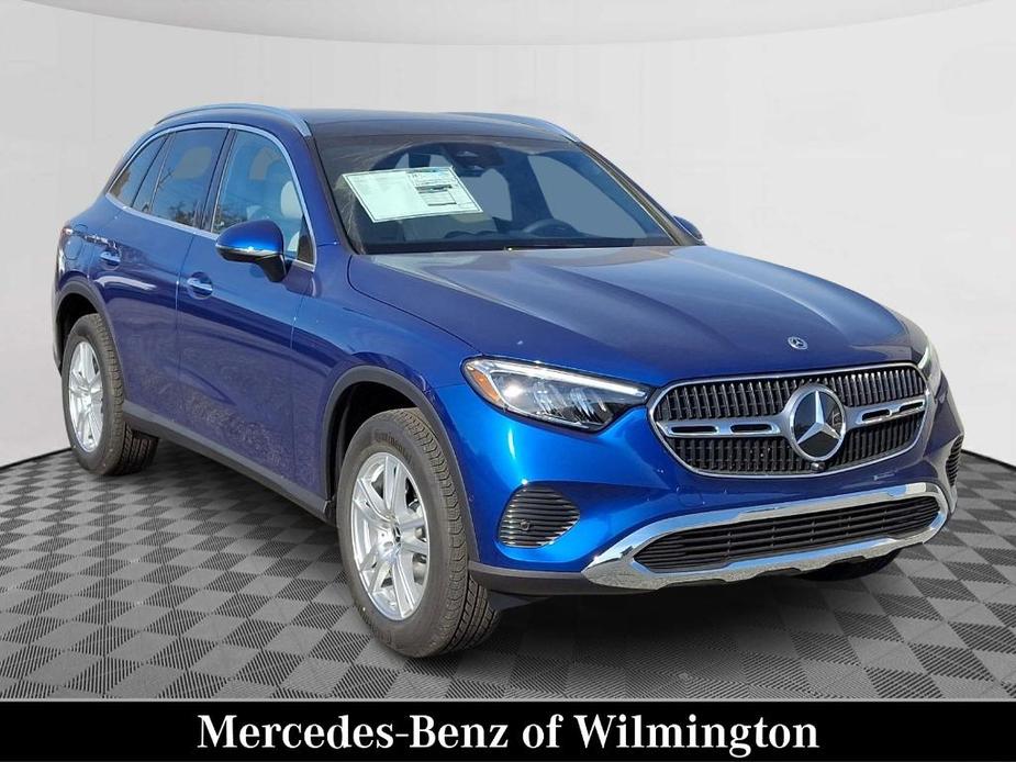 new 2025 Mercedes-Benz GLC 300 car, priced at $57,485