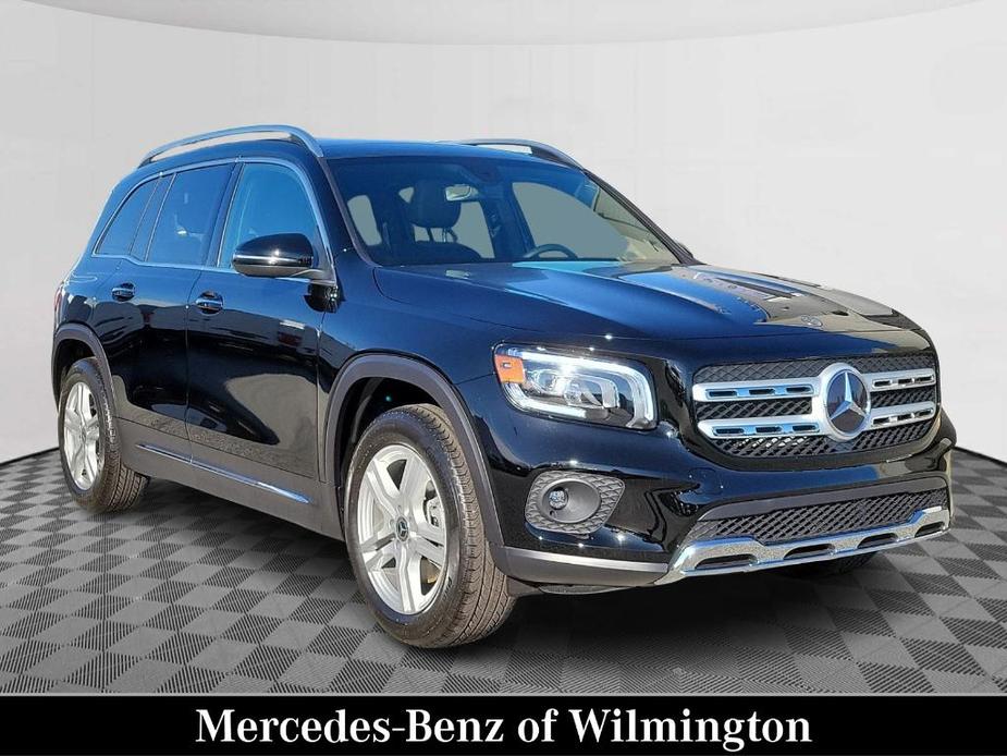 used 2023 Mercedes-Benz GLB 250 car, priced at $42,900