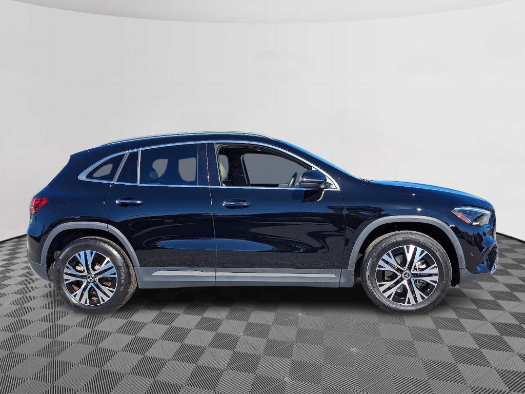 used 2025 Mercedes-Benz GLA 250 car, priced at $42,900