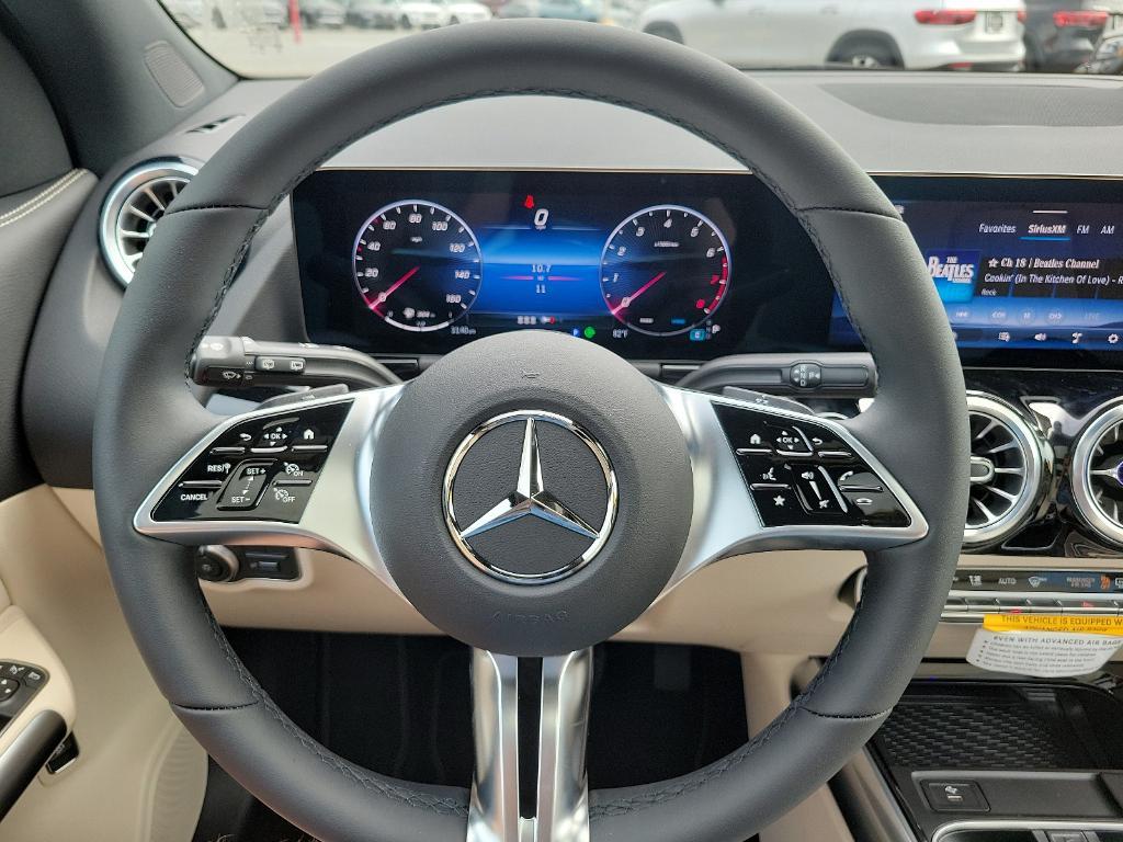 new 2025 Mercedes-Benz GLA 250 car, priced at $48,635