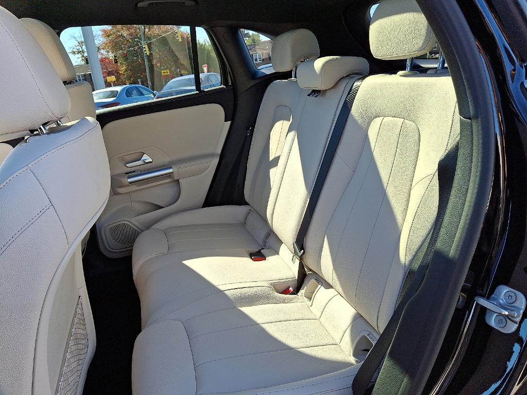 used 2025 Mercedes-Benz GLA 250 car, priced at $42,900