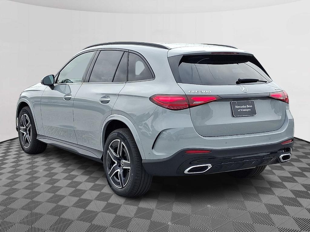 new 2026 Mercedes-Benz GLC 300 car