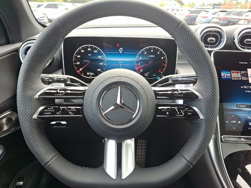 new 2026 Mercedes-Benz GLC 300 car
