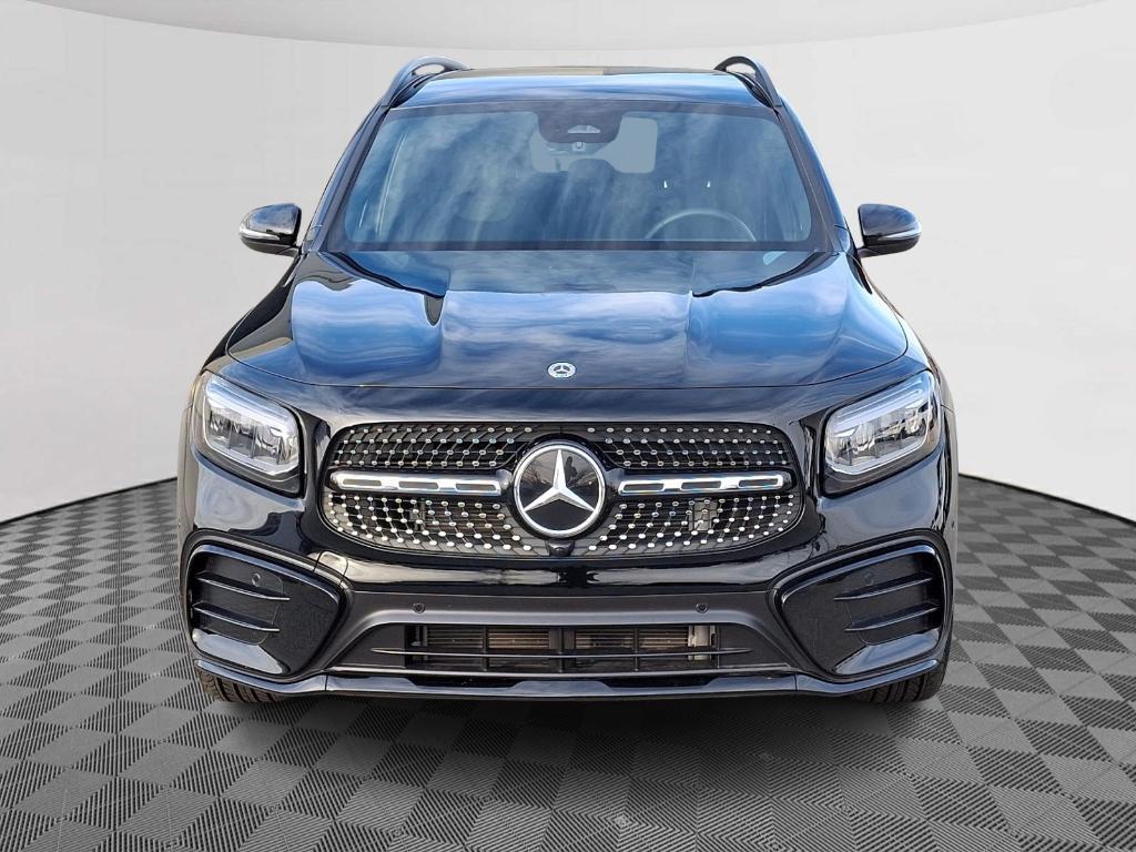 used 2024 Mercedes-Benz GLB 250 car, priced at $44,900