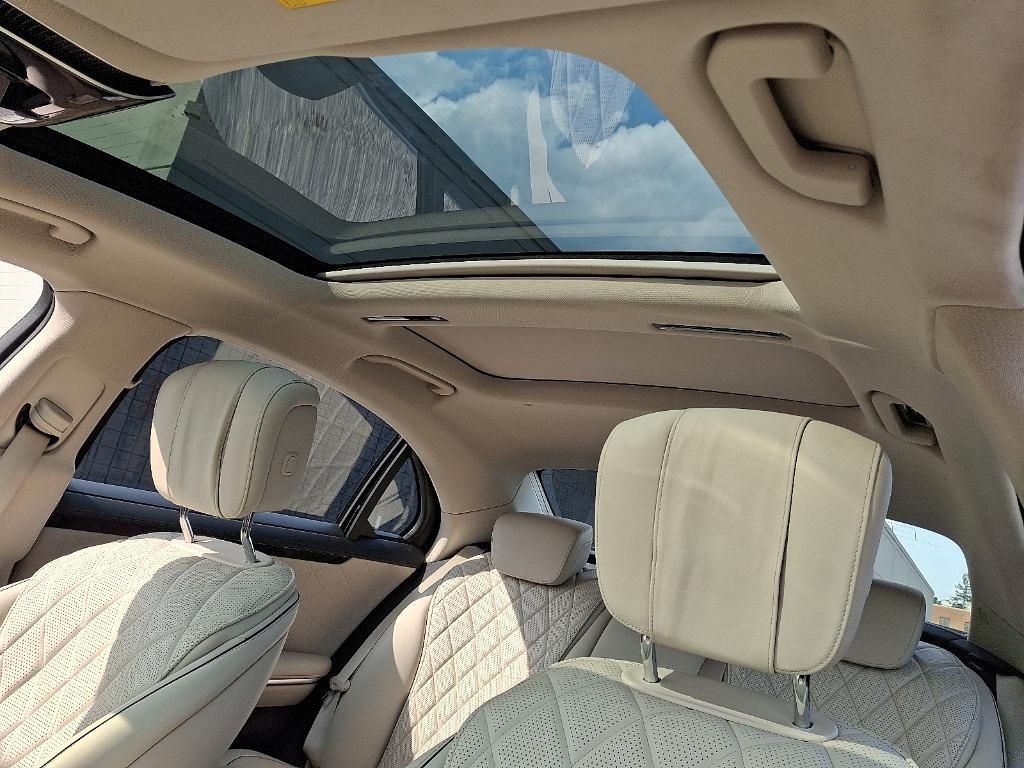 used 2022 Mercedes-Benz S-Class car, priced at $74,900