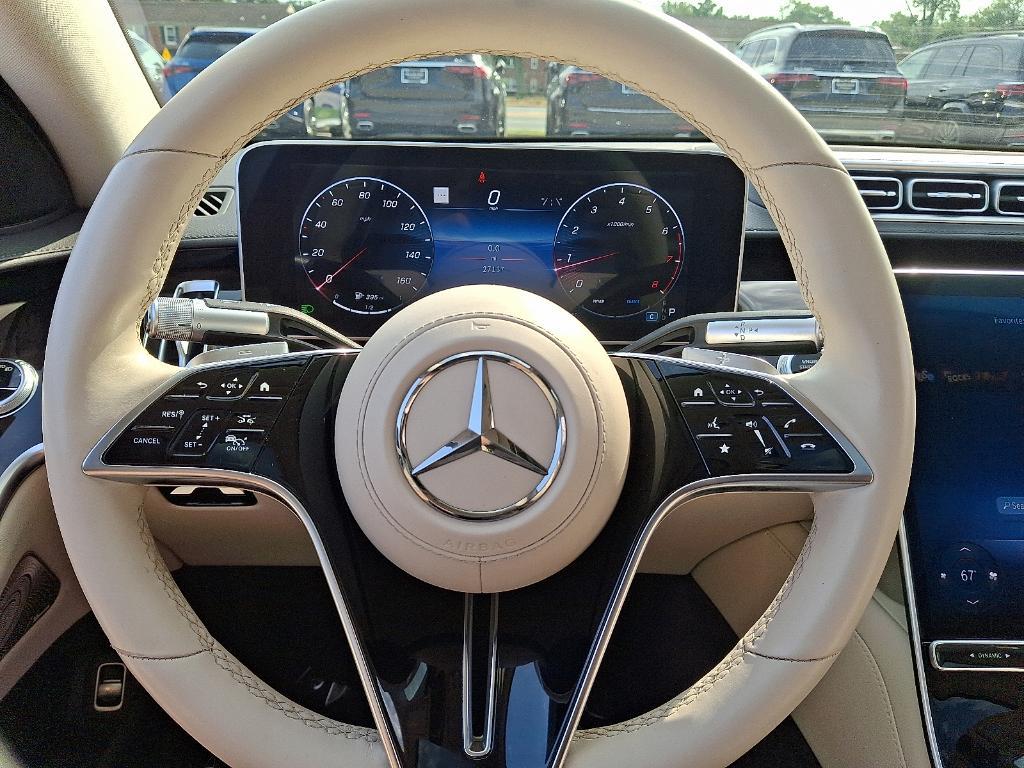 used 2022 Mercedes-Benz S-Class car, priced at $74,900