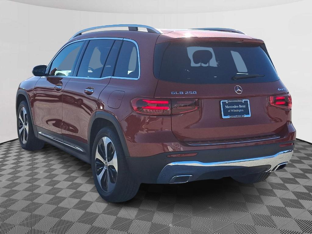 used 2024 Mercedes-Benz GLB 250 car, priced at $42,900