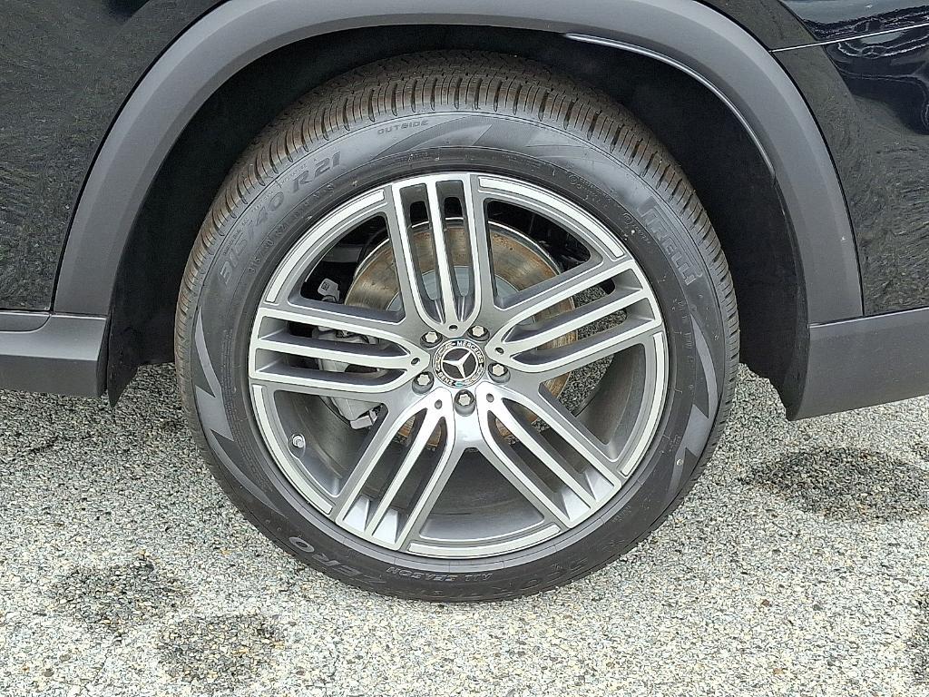new 2025 Mercedes-Benz GLS 450 car, priced at $91,615