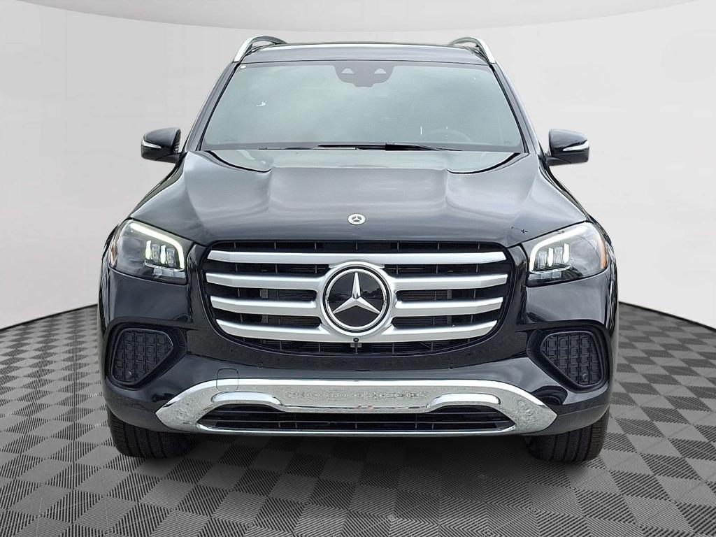 new 2025 Mercedes-Benz GLS 450 car, priced at $91,615