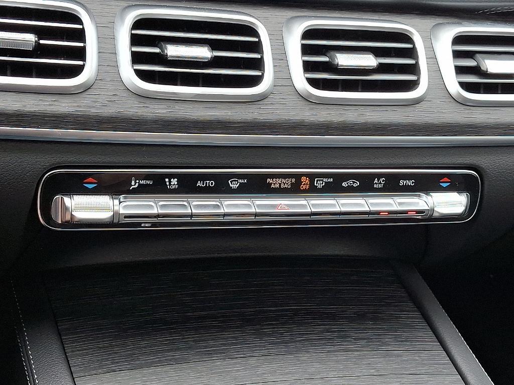 new 2025 Mercedes-Benz GLS 450 car, priced at $91,615