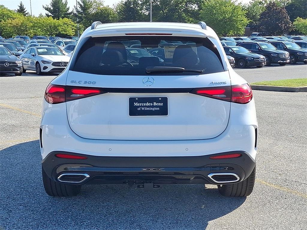 new 2026 Mercedes-Benz GLC 300 car