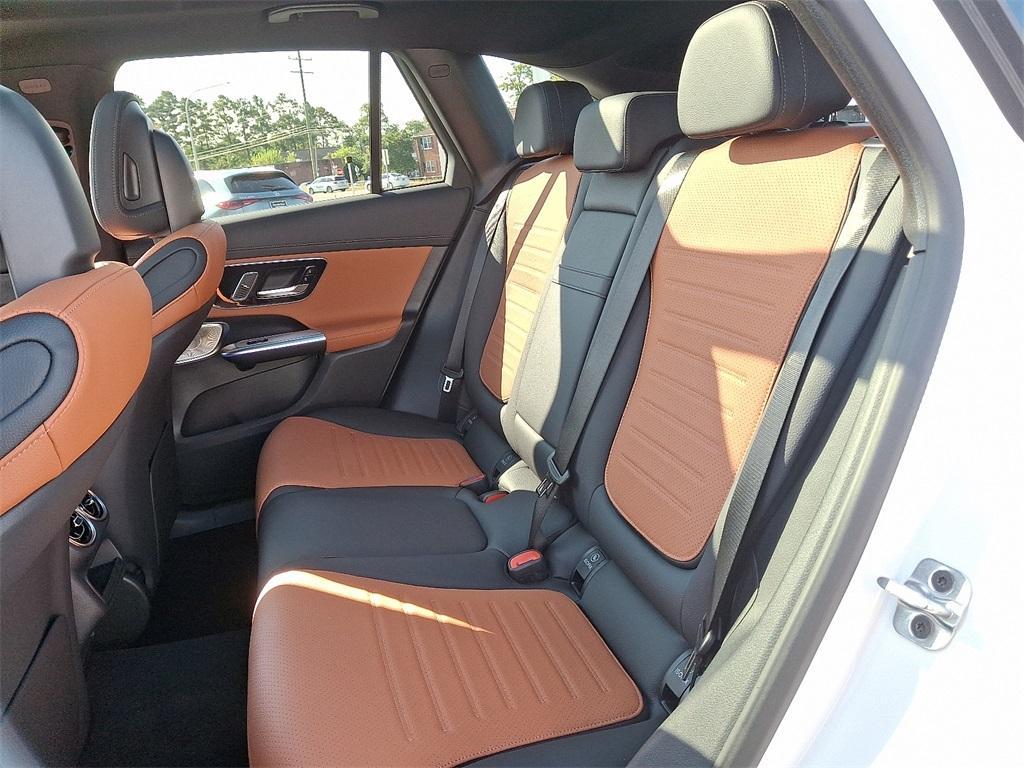 new 2026 Mercedes-Benz GLC 300 car