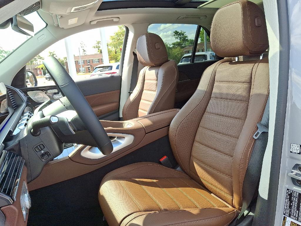 new 2026 Mercedes-Benz GLE 450 car