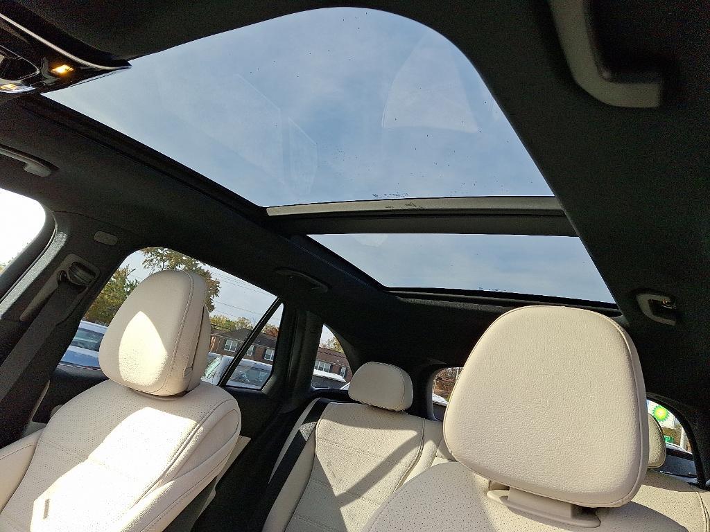 new 2026 Mercedes-Benz GLC 300 car, priced at $55,335