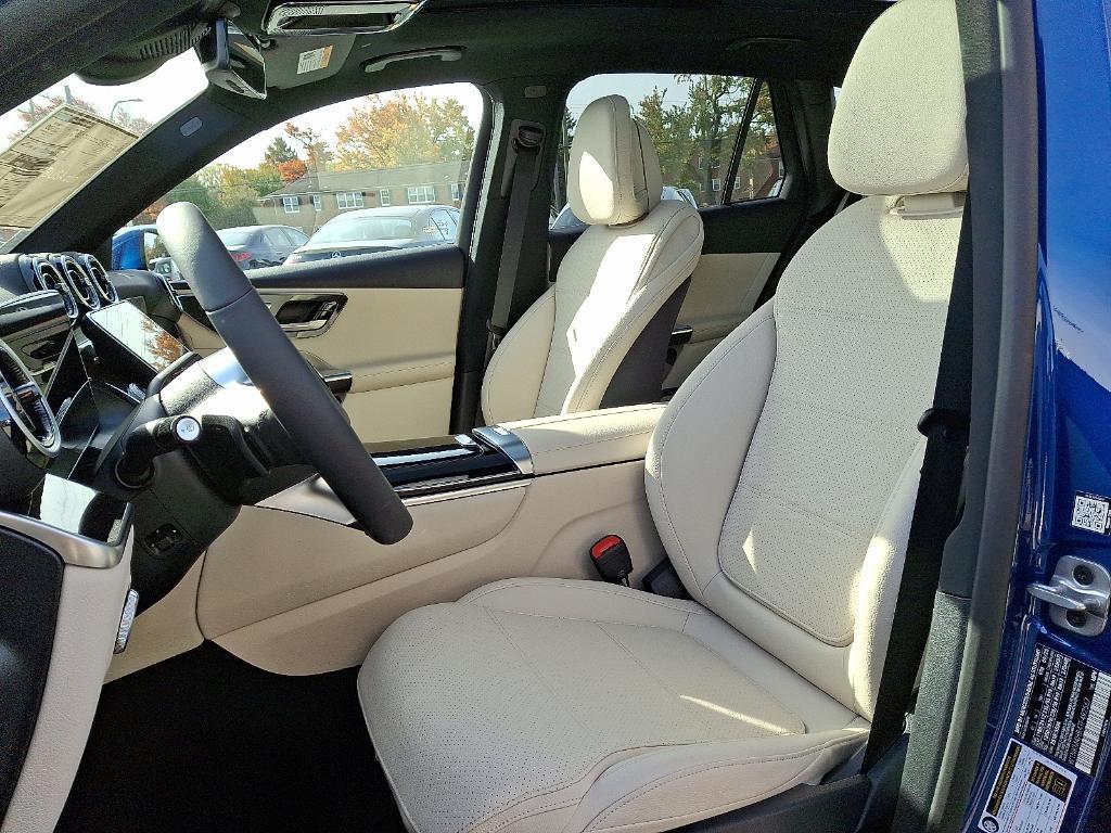 new 2026 Mercedes-Benz GLC 300 car, priced at $55,335