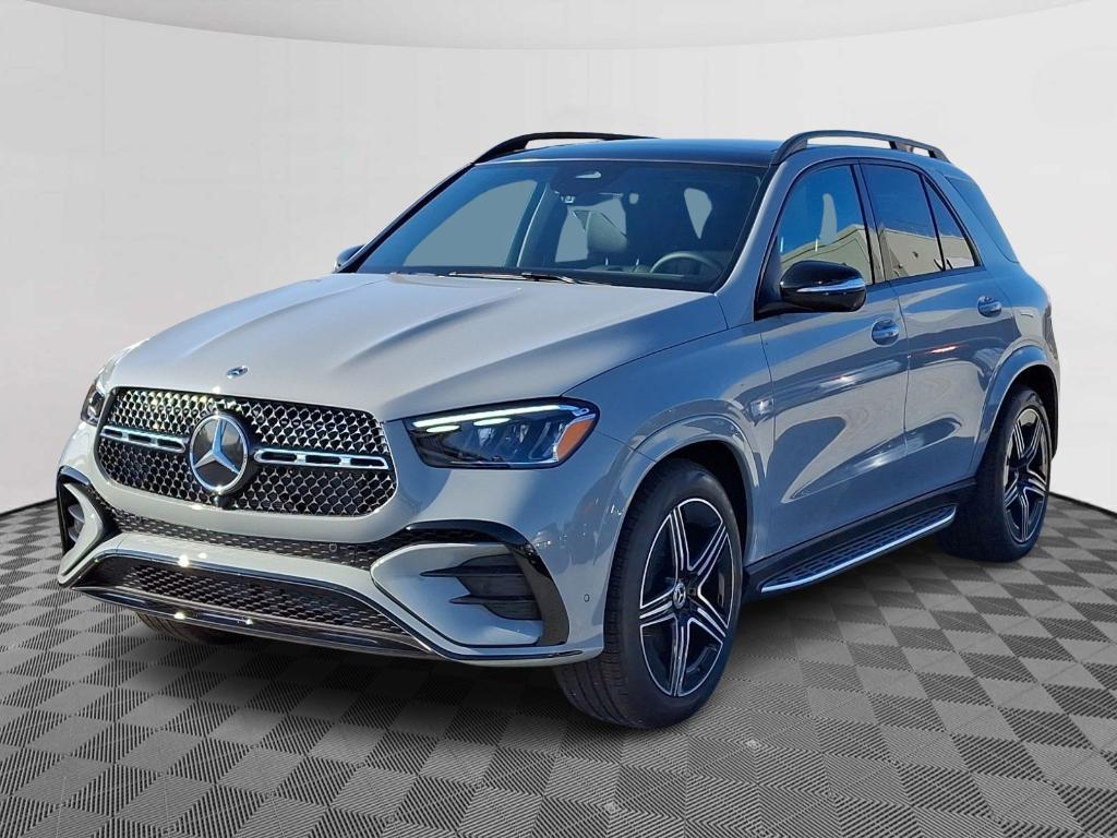 new 2025 Mercedes-Benz GLE 450 car, priced at $82,055