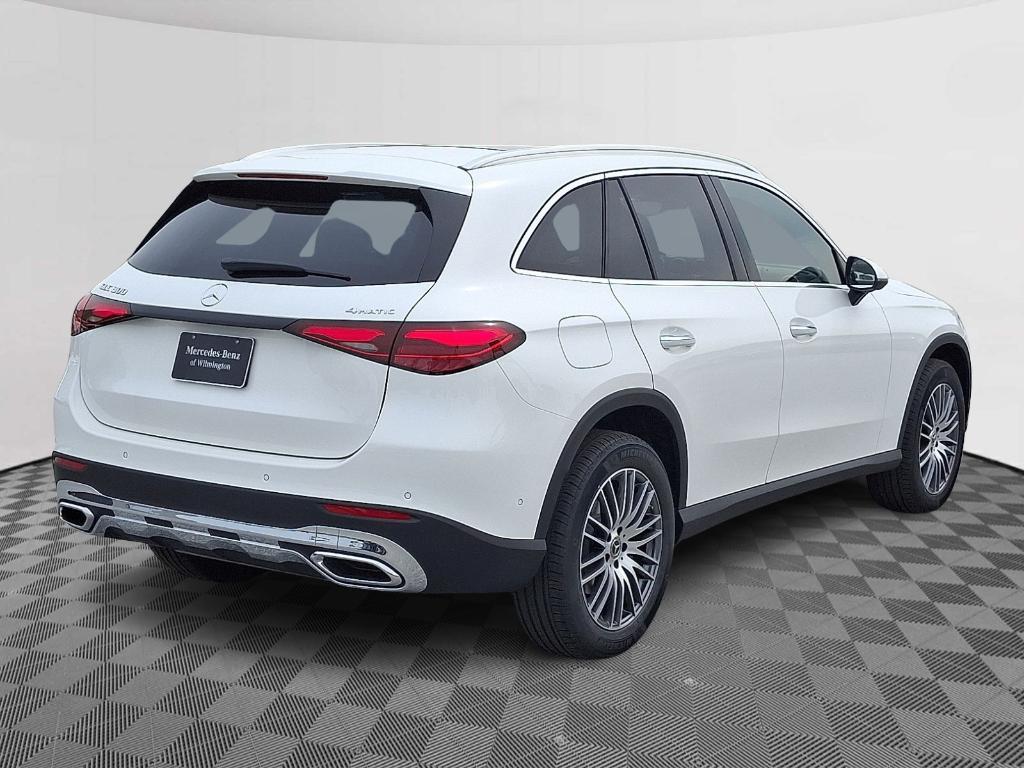new 2025 Mercedes-Benz GLC 300 car, priced at $54,785