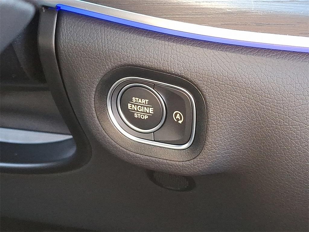 new 2026 Mercedes-Benz GLE 450 car, priced at $84,465