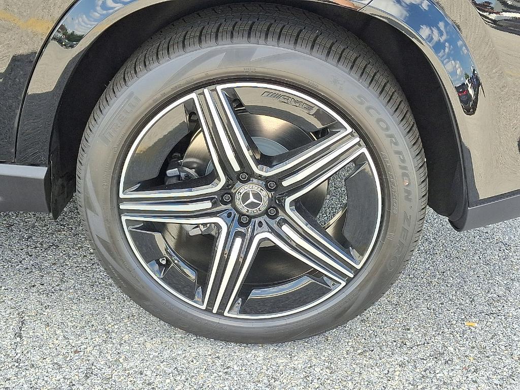 new 2026 Mercedes-Benz GLE 450 car
