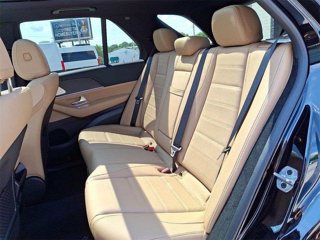 new 2025 Mercedes-Benz GLE 450e car, priced at $80,255