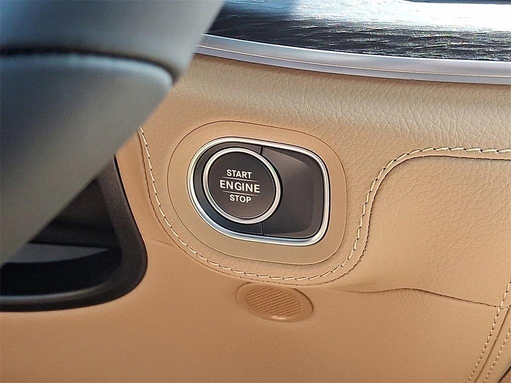 new 2025 Mercedes-Benz GLE 450e car, priced at $80,255