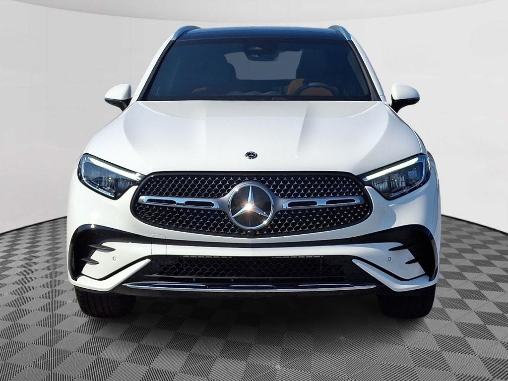 new 2025 Mercedes-Benz GLC 300 car, priced at $57,800