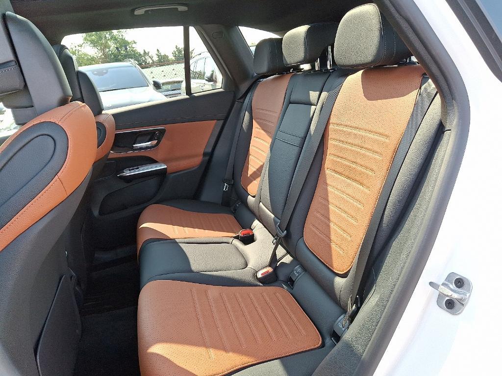 new 2025 Mercedes-Benz GLC 300 car, priced at $57,800