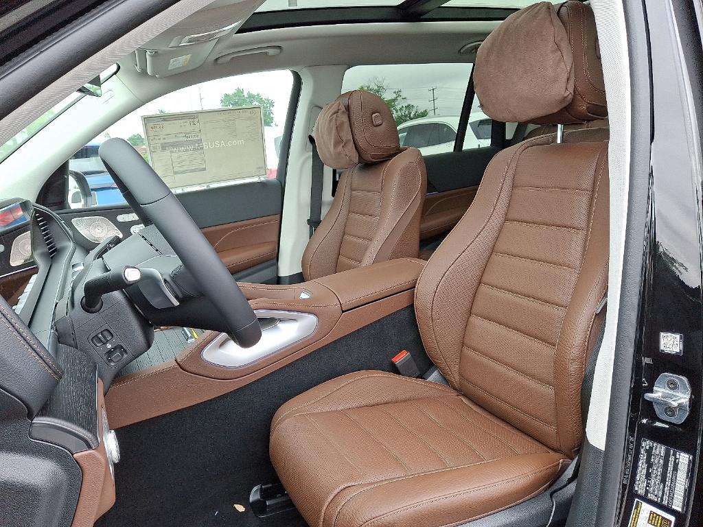 new 2025 Mercedes-Benz GLS 450 car, priced at $94,900