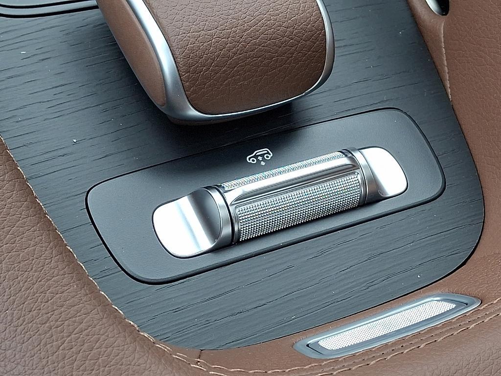 new 2025 Mercedes-Benz GLS 450 car, priced at $94,900