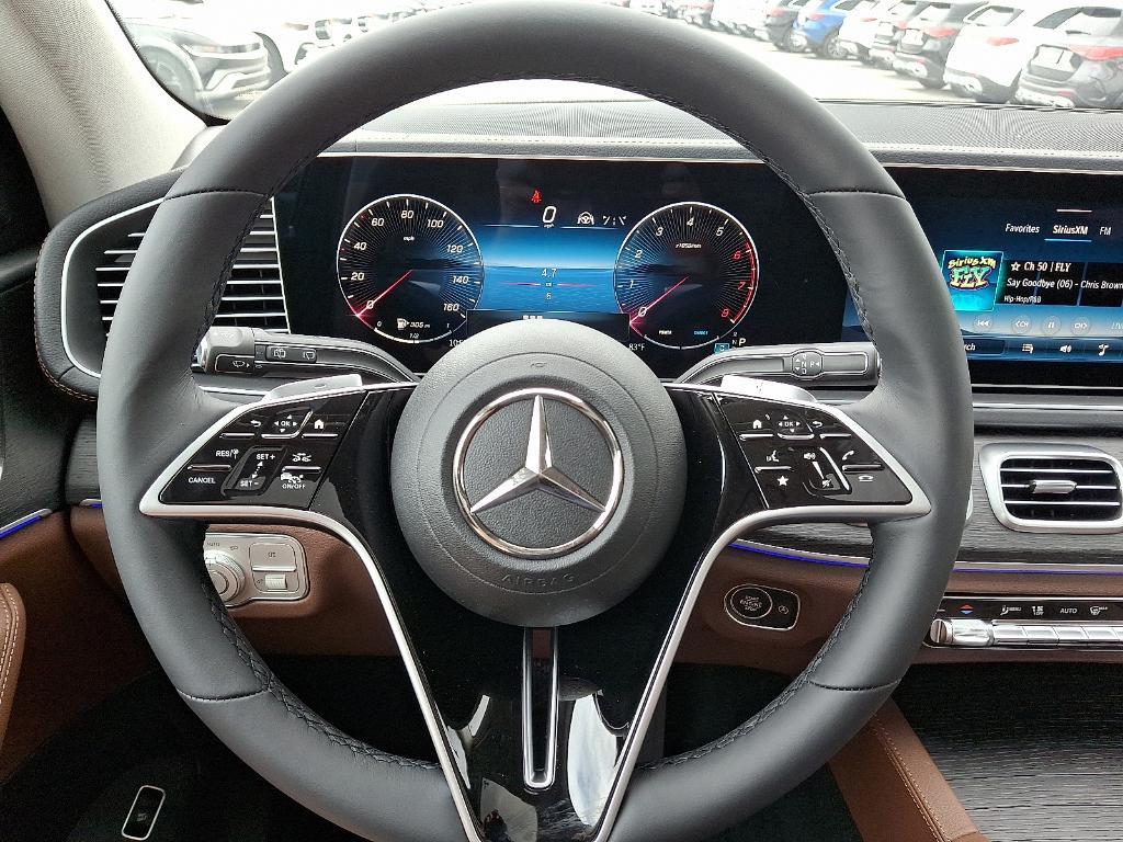 new 2025 Mercedes-Benz GLS 450 car, priced at $94,900