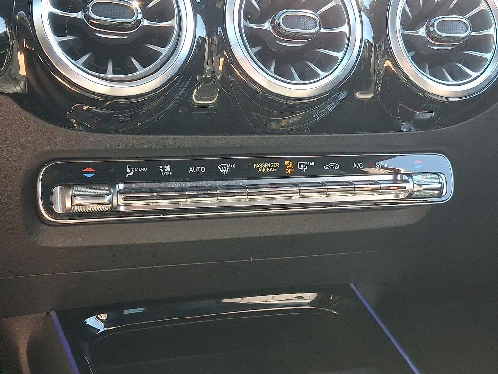 used 2022 Mercedes-Benz GLA 250 car, priced at $31,900