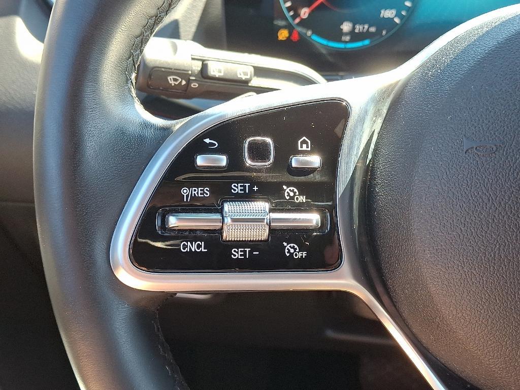 used 2022 Mercedes-Benz GLA 250 car, priced at $31,900
