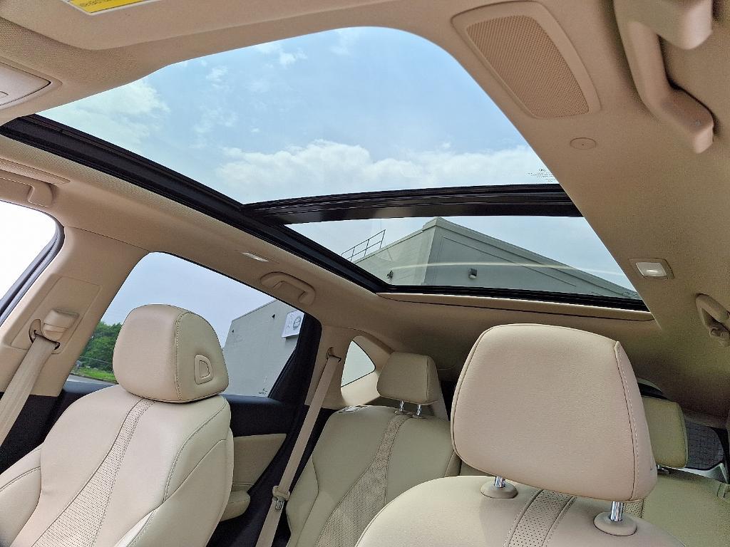used 2021 Acura RDX car, priced at $29,900