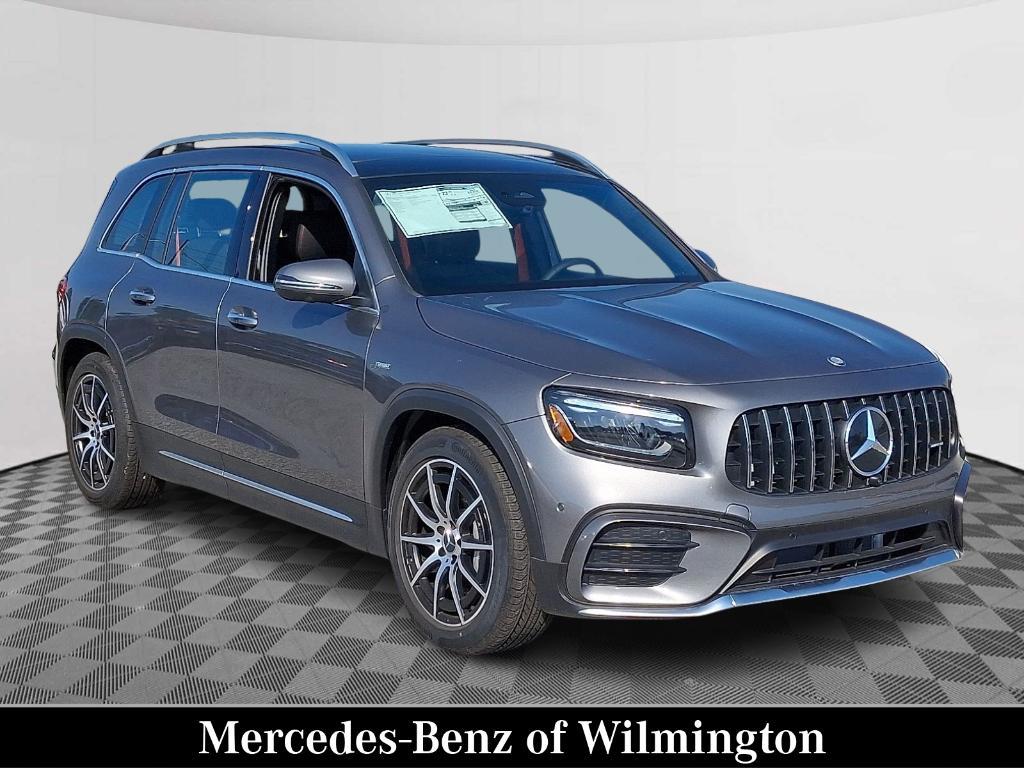 new 2025 Mercedes-Benz AMG GLB 35 car
